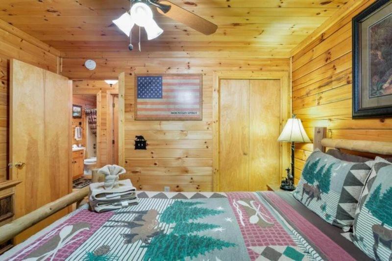 Mountain Spirit Cabin - Fireplace And Hot Tub Villa Blue Ridge Exterior foto